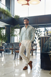 Classic Collar Shirt